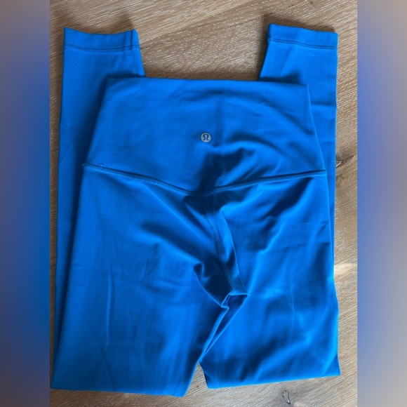 Lululemon Athletica Vibrant Blue Activewear - Picture 3 of 4